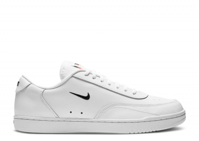 Court Vintage White Black