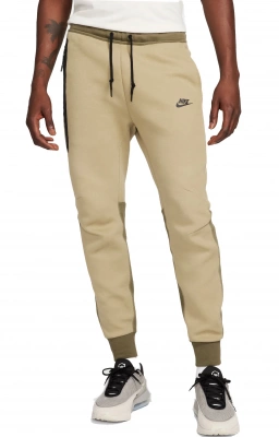 Nike Sportswear Tech Fleece 