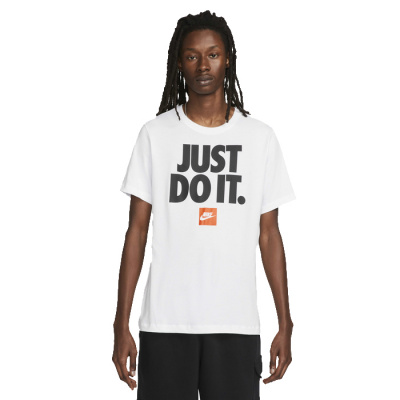 Футболка Sportswear 