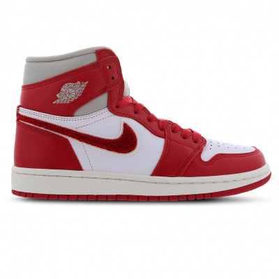 Air Jordan 1 Retro High OG Varsity Red
